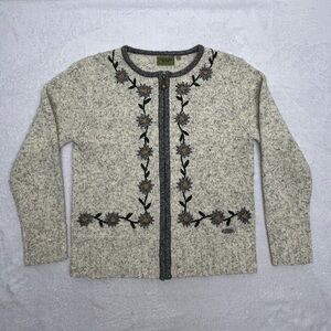 Vintage German "Trachten" Wool Blend Knitted Cardigan with Floral Embroidery